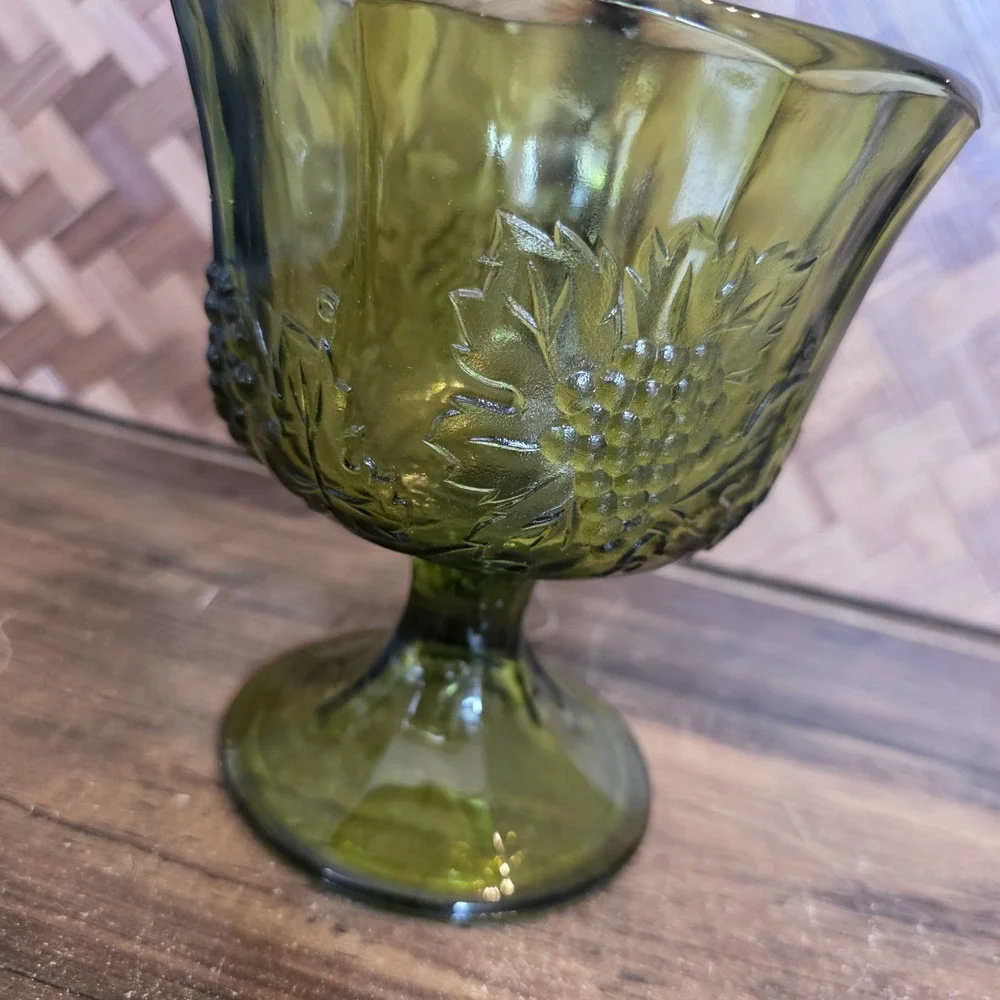 Indiana Glass Harvest‎ Grape Avocado Green Compote Candy Dish Vintage